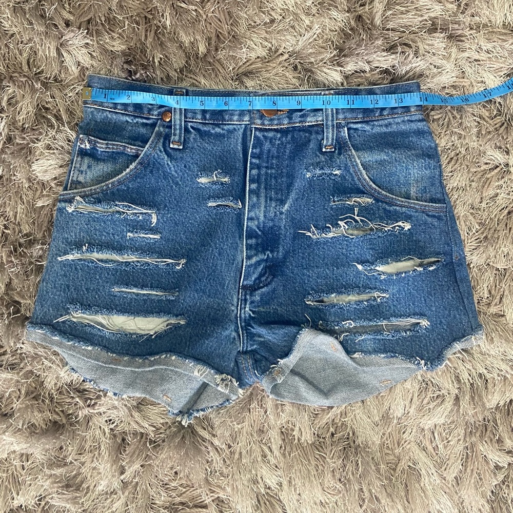 Wrangler Distressed Blue Denim Jean Shorts - Picture 9 of 10